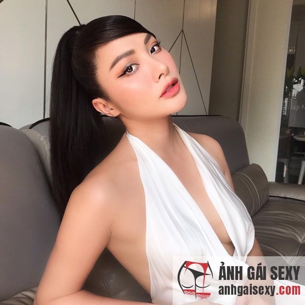 Hot girl yaya Trương Nhi